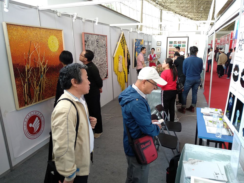 我院参加第十届中国（山东）工艺美术博览会