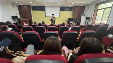 学校召开职业技能大赛暑期集训动员会